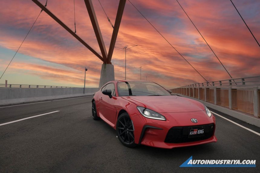 Specs, prices, features: 2023 Toyota GR86 launched in PH image