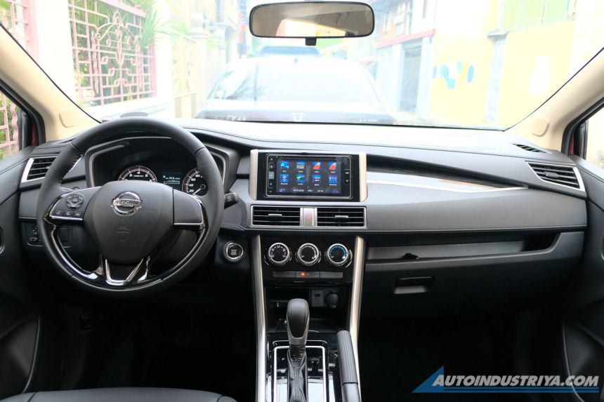 Specs, prices, features: Nissan PH launches 2023 Livina image