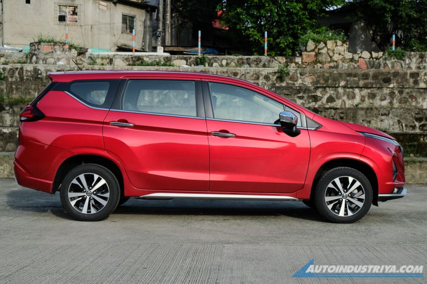 Specs, prices, features: Nissan PH launches 2023 Livina image