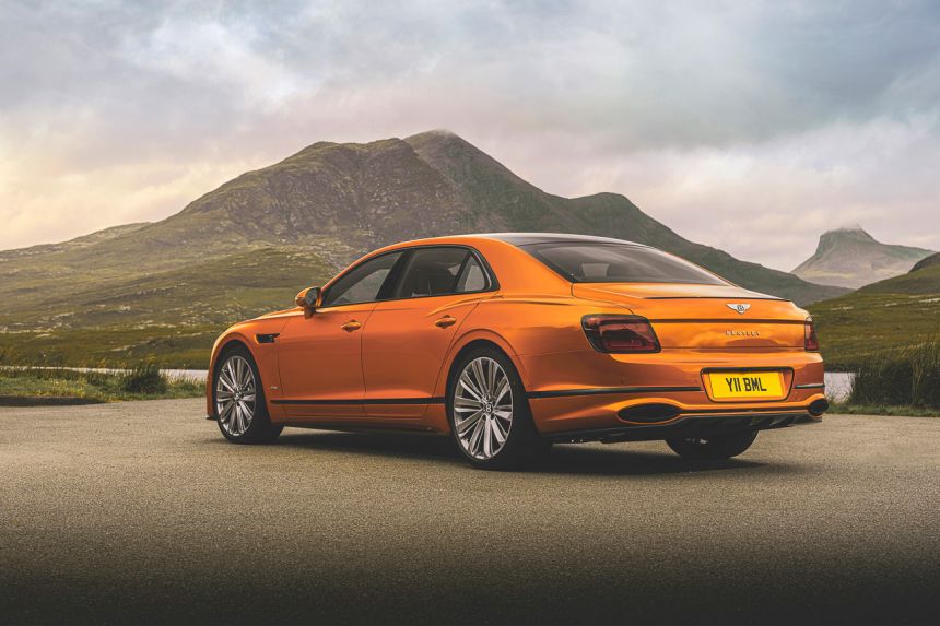 2023 Bentley Flying Spur Speed is for the boss who likes to go fast image
