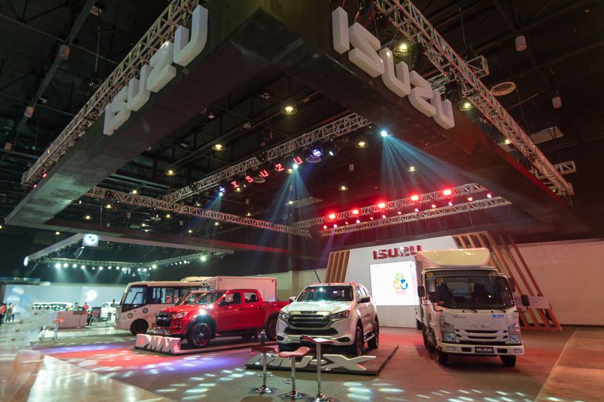 PIMS 2022: Isuzu says mu-X, D-Max can average over 20 km/l image