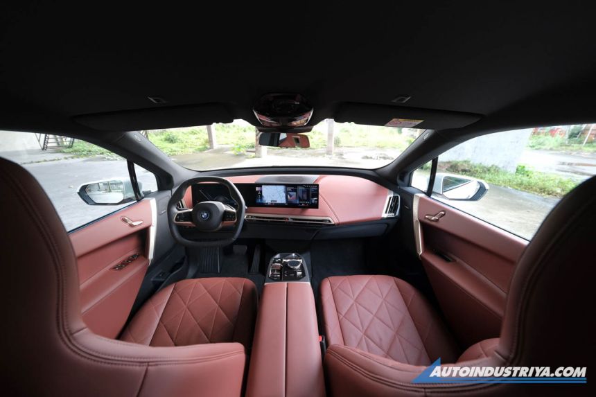 2022 BMW iX xDrive40 image