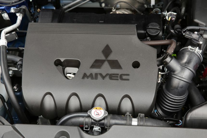 Spec Check: New vs. Old Mitsubishi ASX image