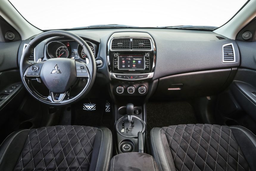 Spec Check: New vs. Old Mitsubishi ASX image