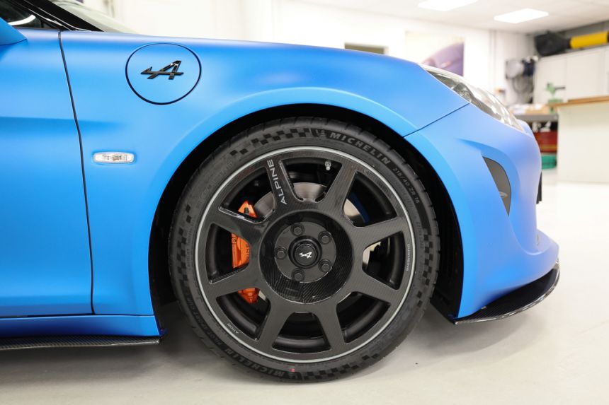 Alpine releases A110 R Fernando Alonso edition image