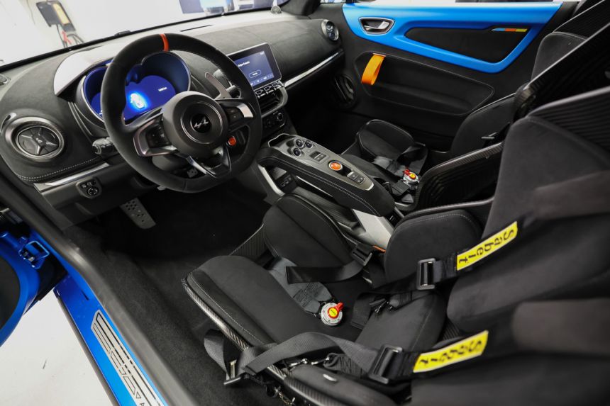 Alpine releases A110 R Fernando Alonso edition image