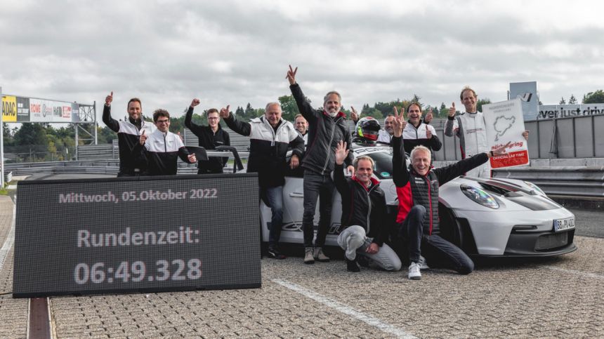 2023 Porsche 911 GT3 RS is new N/A king of the 'Ring image