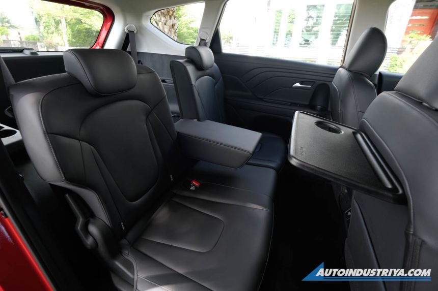 Spec Check: Hyundai Stargazer vs Mitsubishi Xpander image