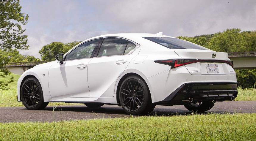 Lexus IS 350 F Sport for PH gets LSD, forged wheels, more safety kit image