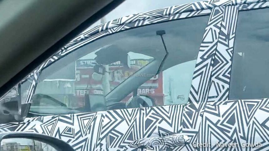 Spied: Are you the new Toyota Innova crossover? image