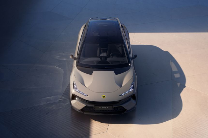 2023 Lotus Eletre EV has 905 HP in top-spec R trim image