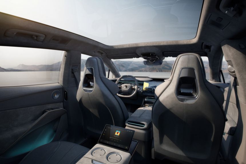 2023 Lotus Eletre EV has 905 HP in top-spec R trim image