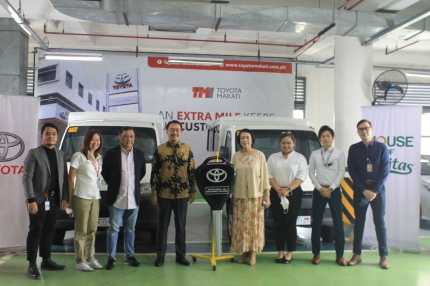 Toyota Lite Ace FX is House of Fruitas' mobility choice image