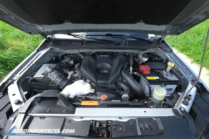 2022 Isuzu mu-X LS-A 4x2 image