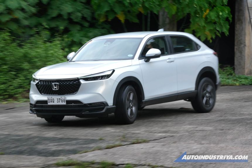 2022 Honda HR-V 1.5 V Turbo CVT with Sensing image