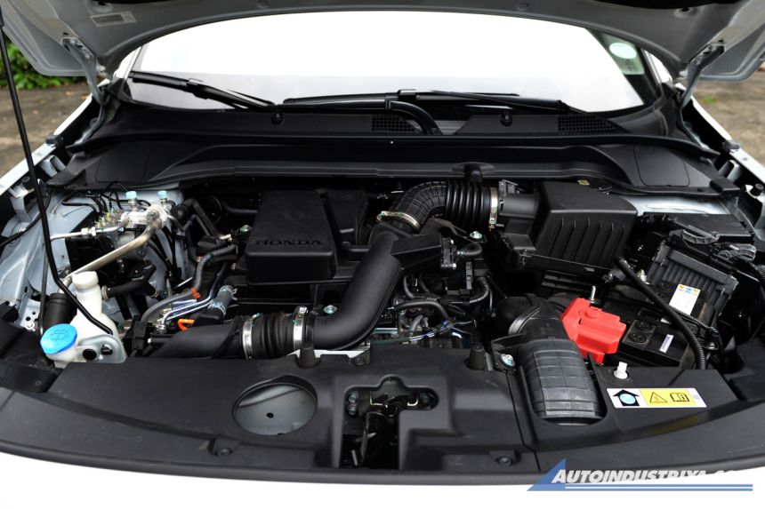 2022 Honda HR-V 1.5 V Turbo CVT with Sensing image