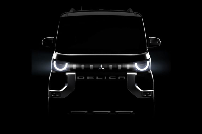 2023 Mitsubishi Delica Mini is one cute glamp mobile image