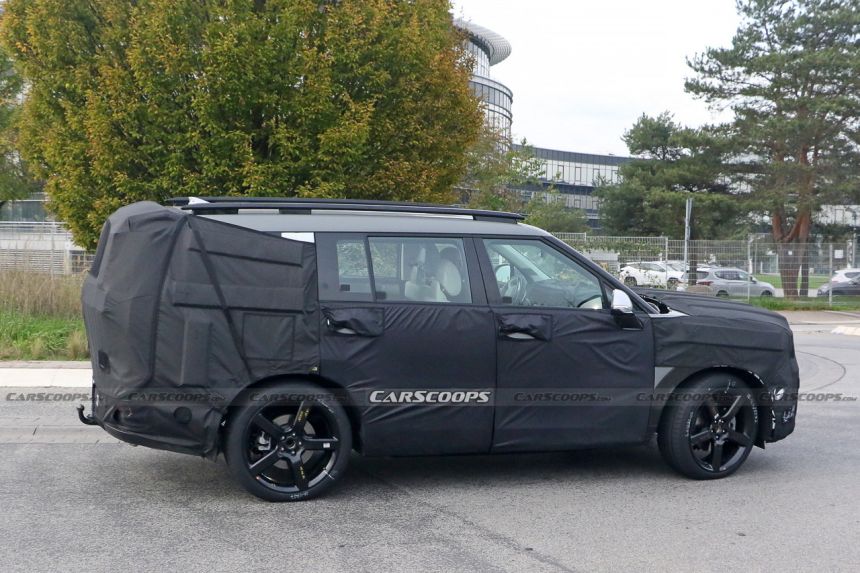 All-new Hyundai Santa Fe to get Land Rover-like makeover? image