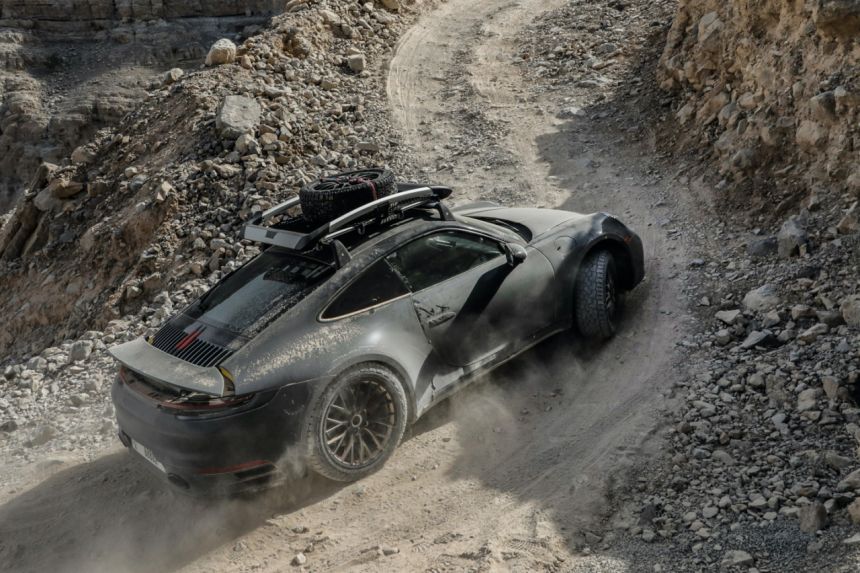 2023 Porsche 911 Dakar to debut at LA Auto Show image