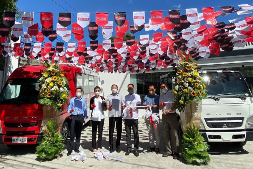 Fuso PH opens new dealership in Cainta image