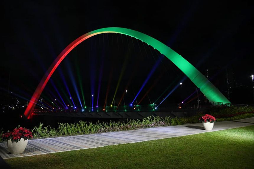 New Parklinks Bridge connecting Pasig with Quezon City revealed image