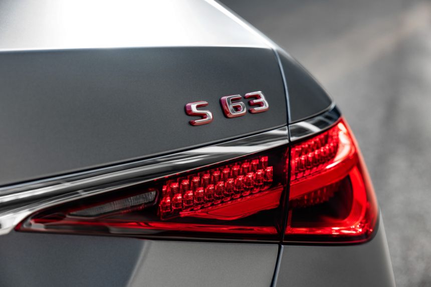 2023 Mercedes-AMG S63 E Performance has 802 PS; retains V8 power image
