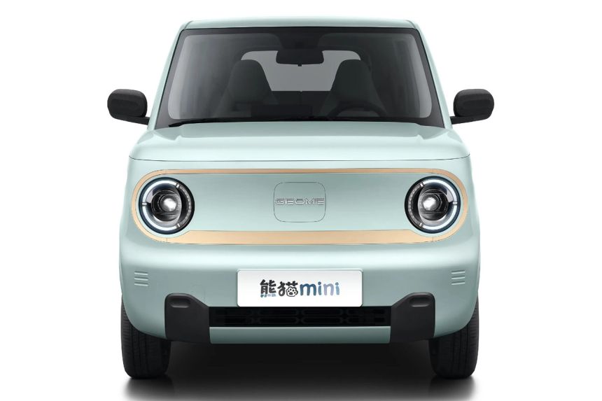 Geely unveils cute (and boxy) 2023 Panda Mini EV image