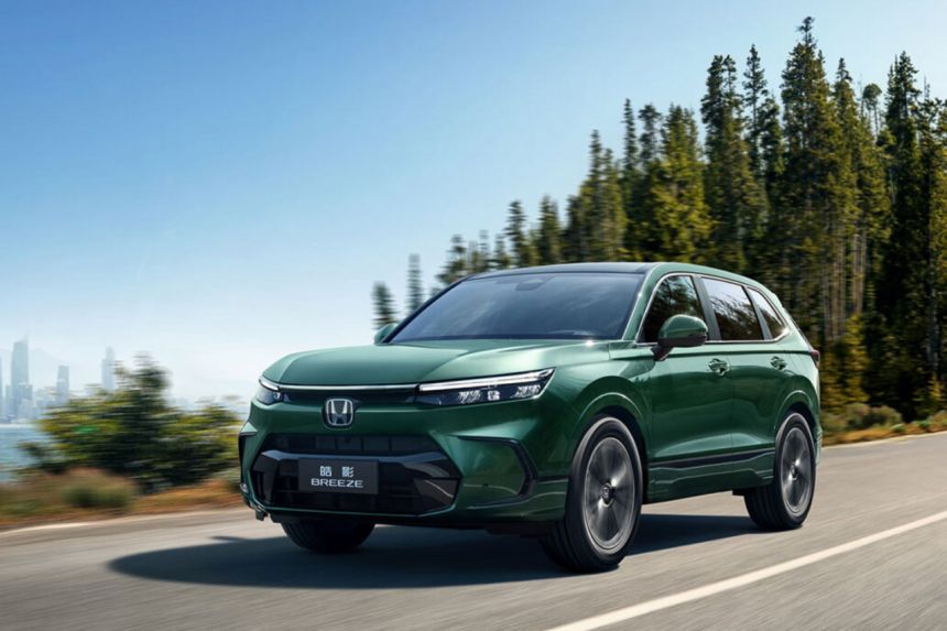 2023 Honda Breeze is a CR-V with City taillights image