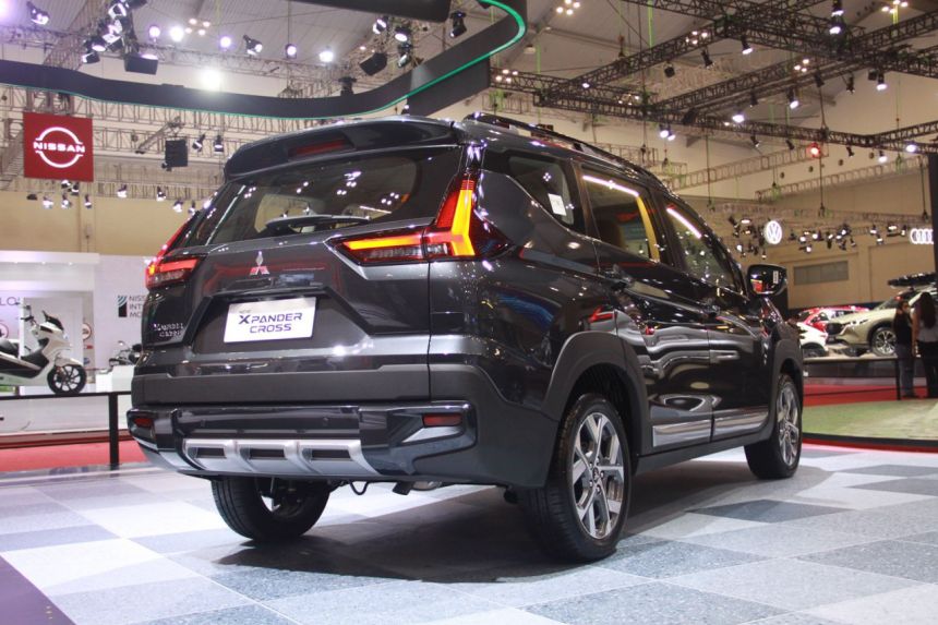 Mitsubishi PH to welcome the New Year with 2023 Xpander Cross image