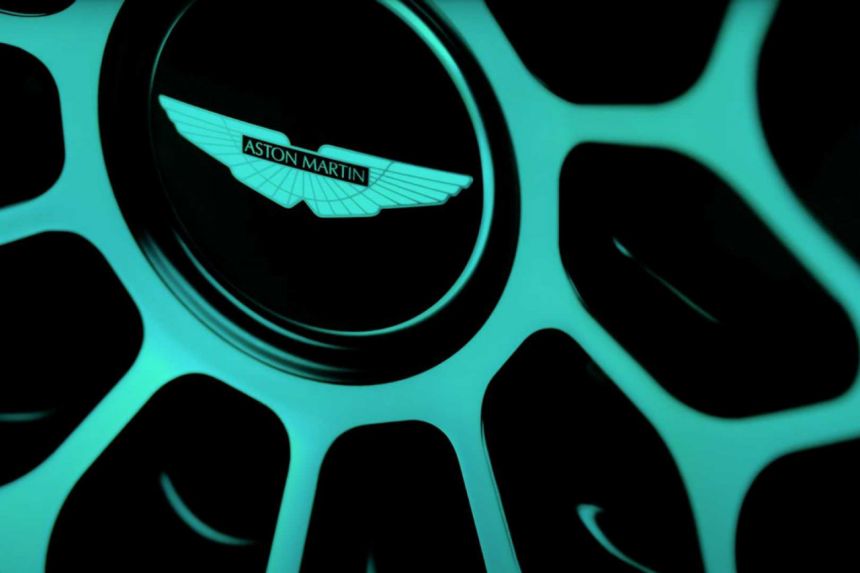 Aston Martin's final DBS is the 770 Ultimate image