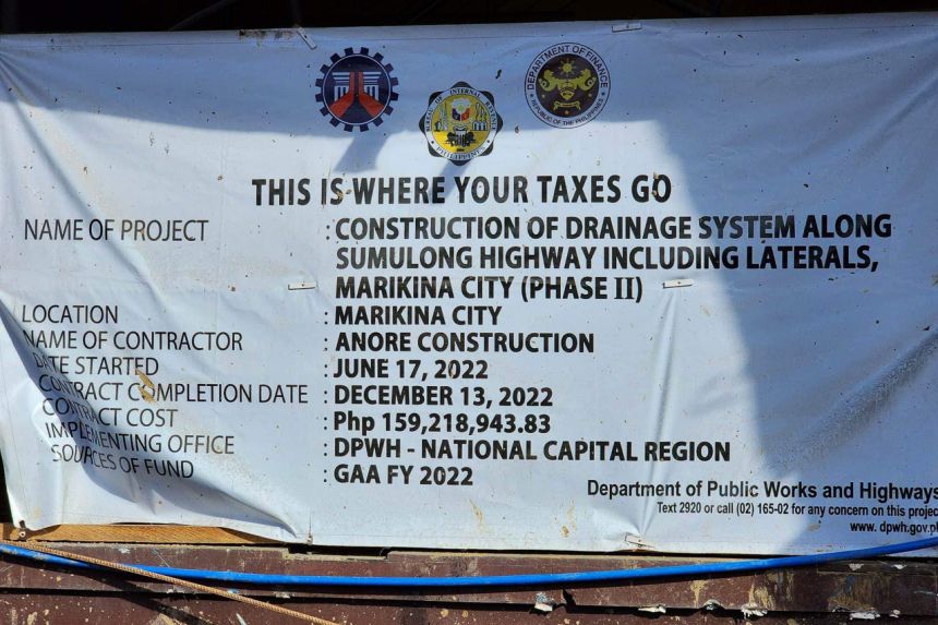 Marikina blames DPWH contractor for causing cracks on Marikina Bridge image