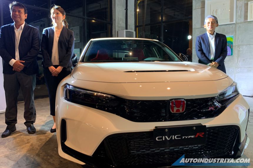 Honda PH wants a bigger second batch of 2023 Civic Type R FL5 image