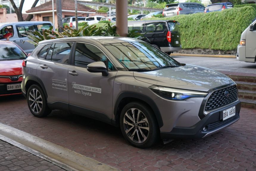 Experience the hybrid advantage at 