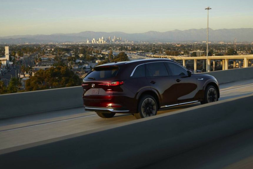 Confirmed: Mazda CX-90 coming to PH in late 2023 image