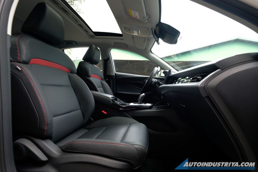 2023 MG GT Sport 1.5L Turbo TST image