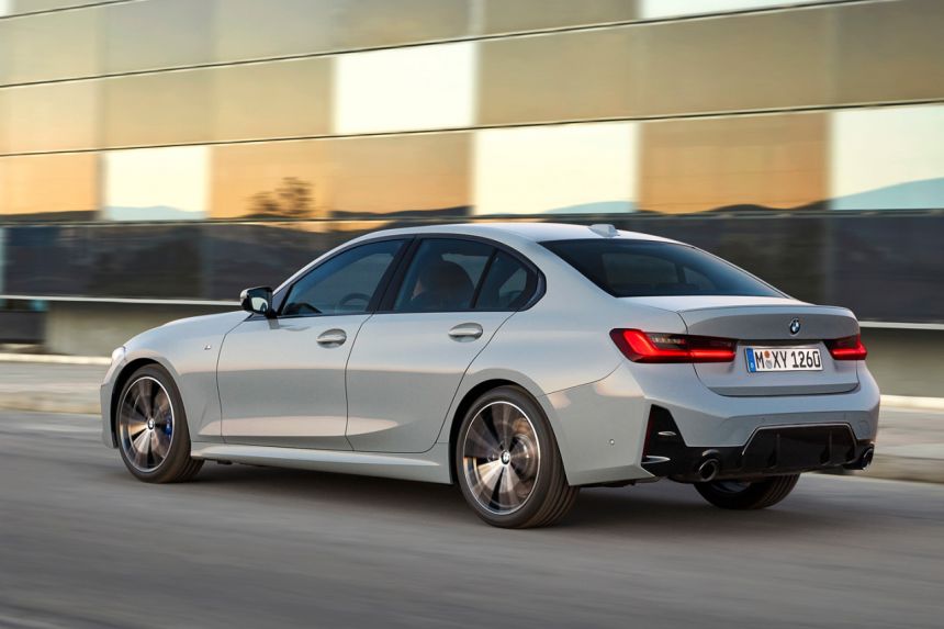 Refreshed 2023 BMW 318i Sport now available in PH image