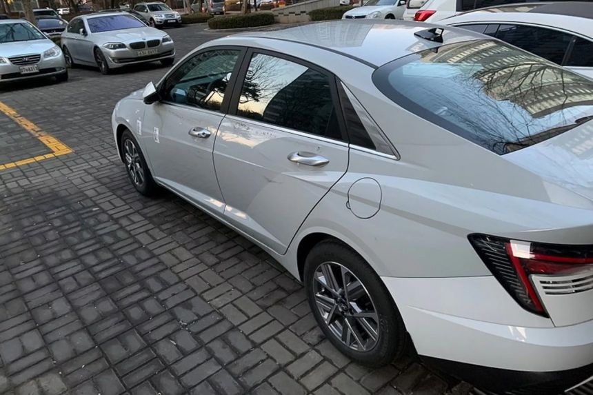 LOOK: 2023 Hyundai Accent caught without any disguise image