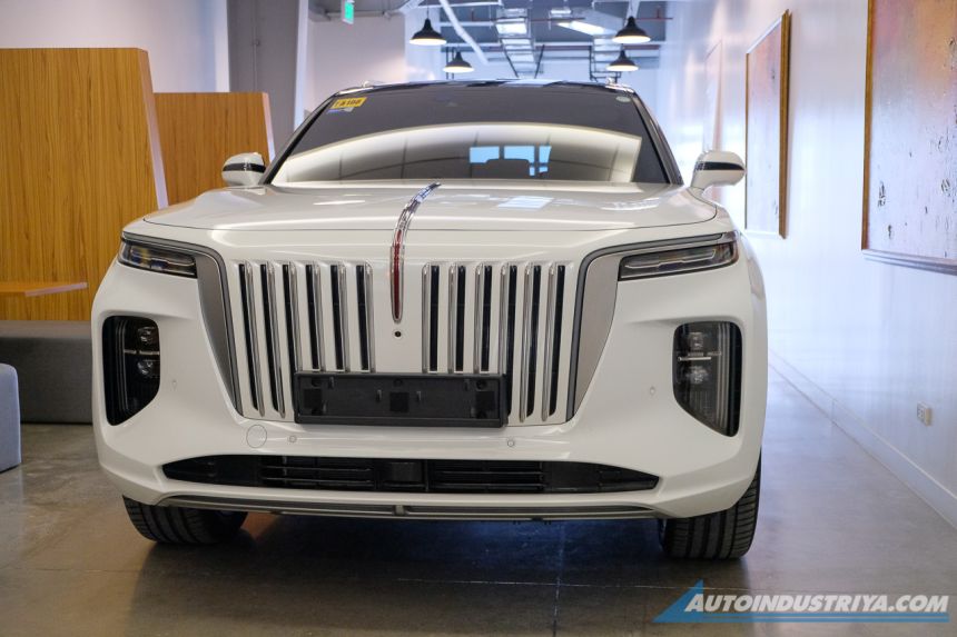 2023 Hongqi E-HS9 EV SUV starts at PHP 4.980M image
