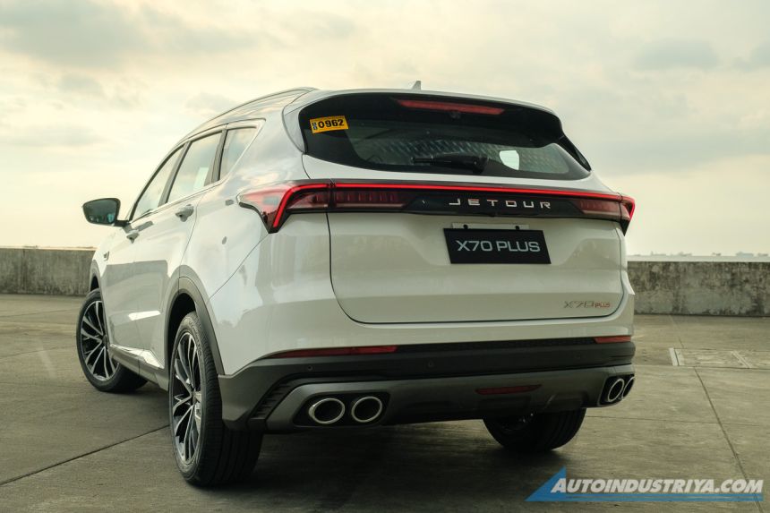2023 Jetour X70 Plus is a 7-seater SUV for under PHP 1.5M image