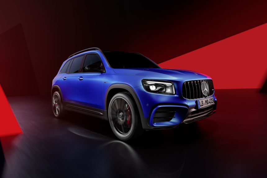 2023 Mercedes-AMG GLA 35, GLB 35 facelifted, get mild-hybrid turbo image