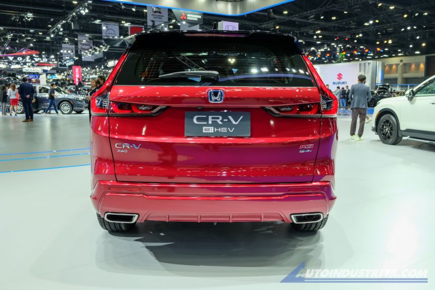 2023 Honda CR-V debuts in Thailand, no turbo-diesel image