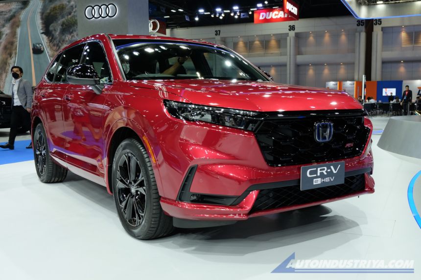2023 Honda CR-V debuts in Thailand, no turbo-diesel image