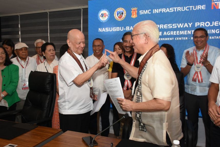61-km Nasugbu-Bauan Expressway project signed by SMC, Batangas image