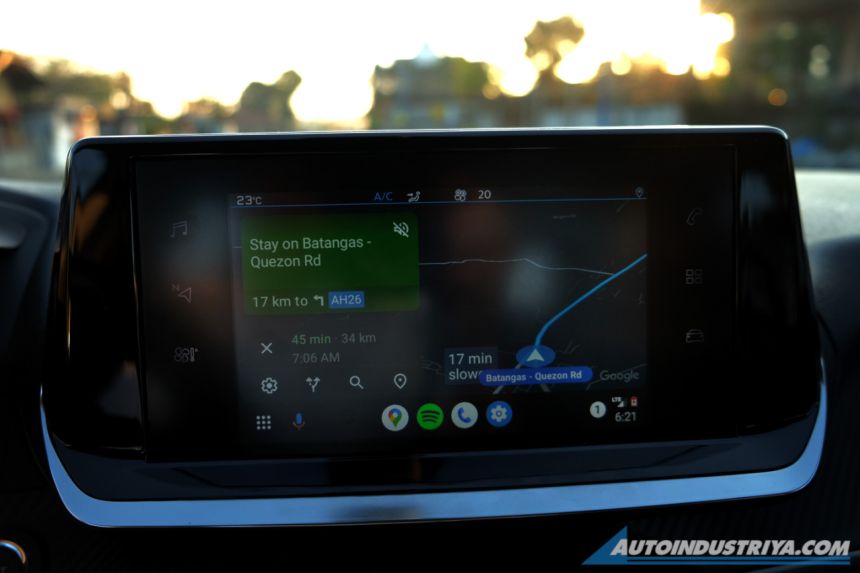 Living the life of a late 20-something with the Peugeot 2008 image