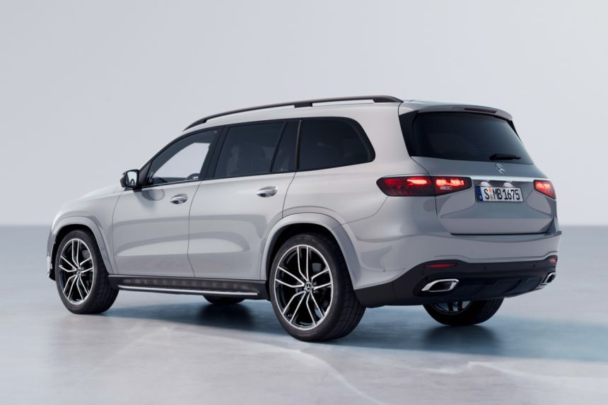 Mercedes-Benz slightly tweaks flagship GLS SUV for 2024 image