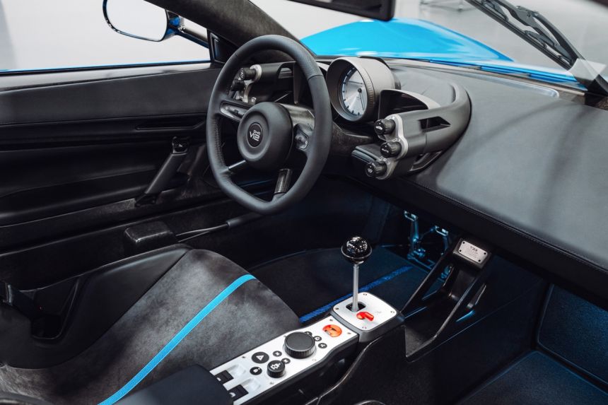 Hear the V12 roar of the Gordon Murray T.33 Spider image