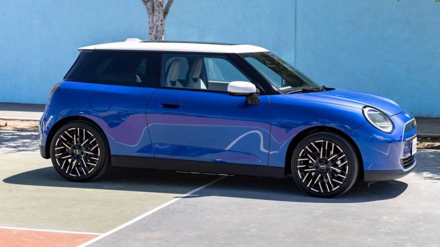 Next-gen Mini Cooper's skin is smoother than ever image