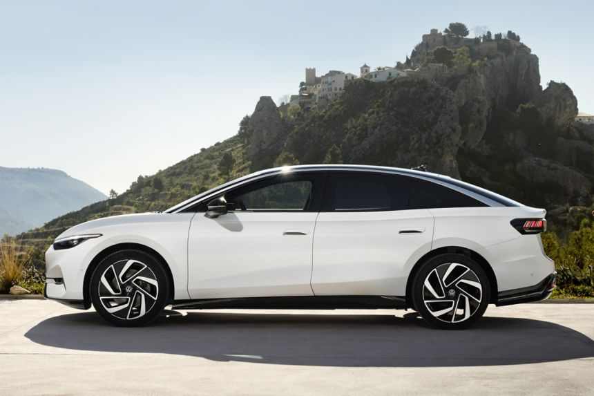 2024 Volkswagen ID.7 is an EV built for long drives image