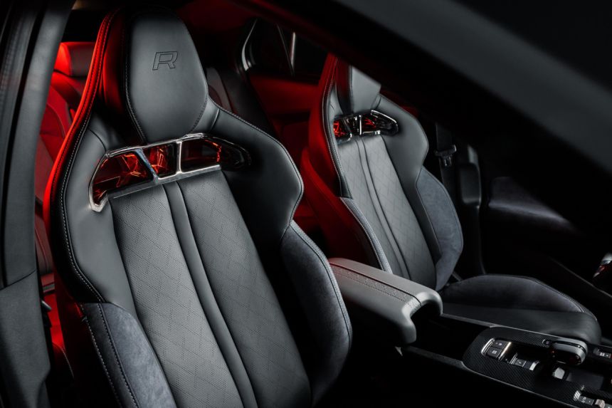 2023 Shanghai: GAC reveals hotter Empow R sports sedan image