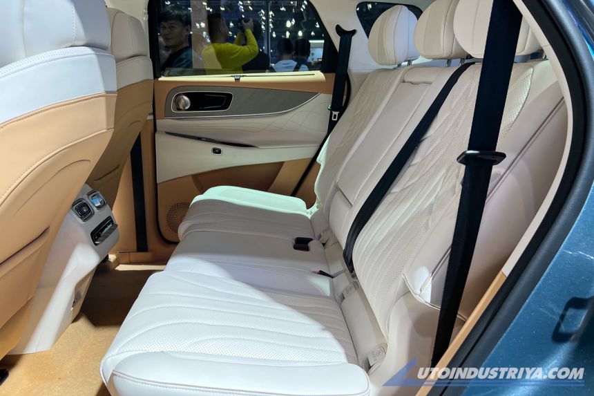 Shanghai 2023: Chery Tiggo 9 flagship SUV makes public debut image